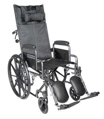 Drive Medical Blue Streak Wheelchair with Flip Back Desk Arms, Swing Away  Footrests, 18-in Seat