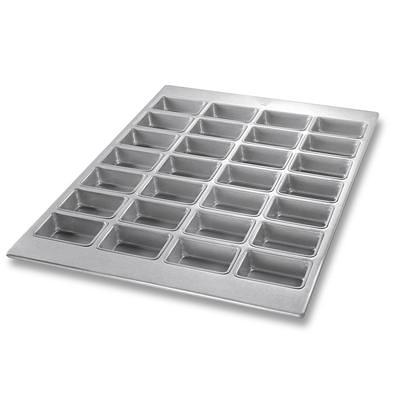 Chicago Metallic 21100 9 x 13 Glazed Aluminized Steel Rectangular Cake Pan