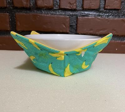Bowl Cozies for Microwave Set of 6, Handcrafted & Quilted Bowl Huggers,  Reversible Heat Safe Soup Bowl Holder 