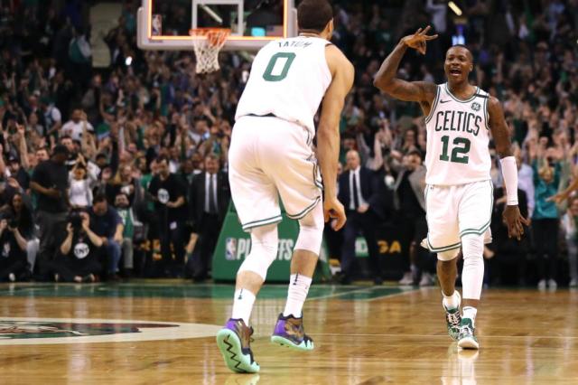 Shocked Charles Barkley 'Can't Believe' the Celtics Keep Winning 900acd578826e5fd9affede3767e42fd