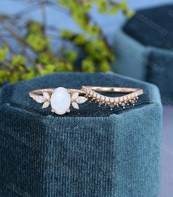 Pearl & Diamond Side Cluster Ring