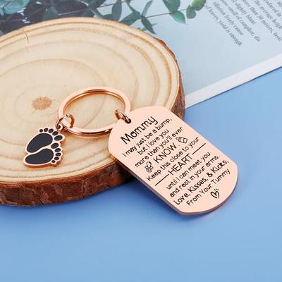 GGOJAGST New Mom Gifts Keychain for Women Valentine Gifts for Expectant Mothers Baby Shower Pregnancy Pregnant Gifts for Mom-to-Be First Time Moms Mother's