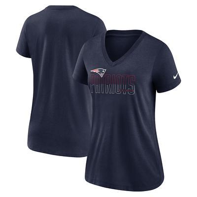 Women's Wear by Erin Andrews Navy New England Patriots Cinched Colorblock T-Shirt Size: Medium