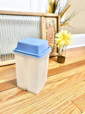 Vintage Tupperware Large Storage Container Food Keeper With 