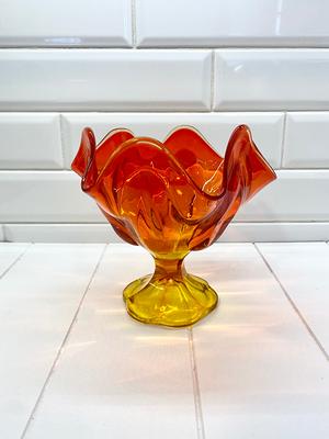 Acopa 7 Flared Glass Bud Vase - 12/Case