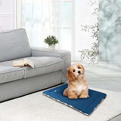 Keep Your Pet Cozy And Comfortable With This Thickened Pet Bed Mat