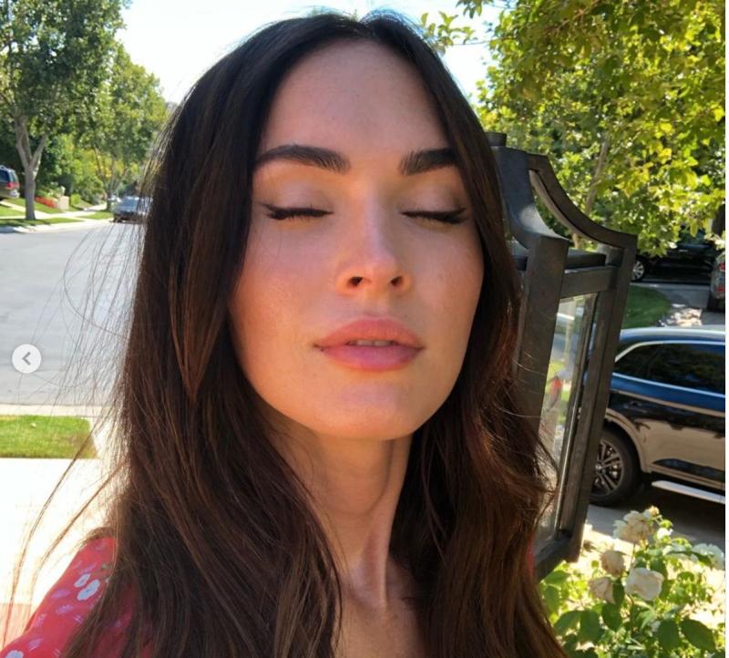 Megan Fox Is Back On Instagram With Series Of Selfies, And Fans Are