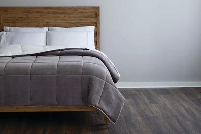 Croscill - Signature Dobby Cotton Down Alternative Comforter