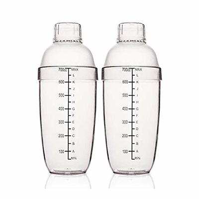 2pcs 700ml/24oz Plastic Cocktail Shaker with Scale and Strainer Top, Clear  Plastic Cocktail Shaker Bottle Wine Mixer Bottle Cocktail Tea Measuring