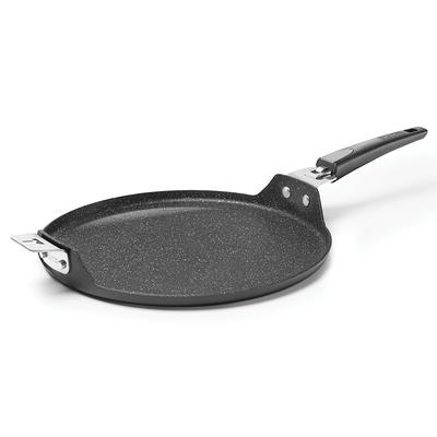 Blackstone Cast Iron Deep Dish Pizza Kit with Removable Handle & Wood Trivet - 1 Each