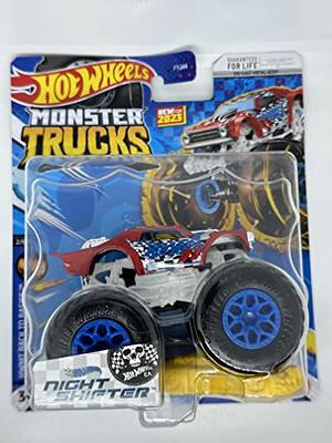 Hot Wheels Monster Trucks, Transporter and Track with 1:64 Scale