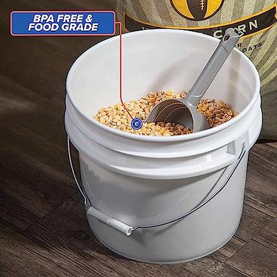 3.5-Gallon White Plastic Bucket with Lid - Durable 90 Mil All