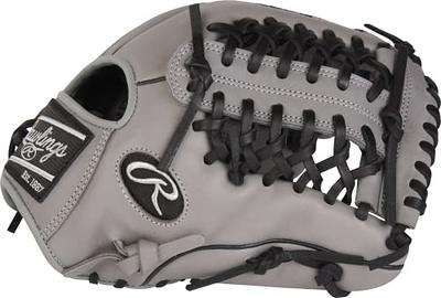 Exclusive Heart of the Hide 33.5-Inch Catcher's Mitt, Gary Sanchez Pattern