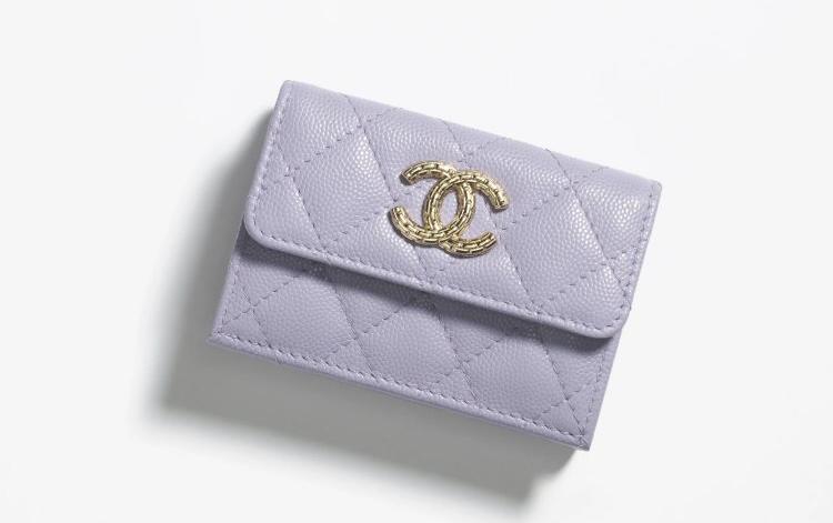 精品皮夾31款推薦：Chanel、LV、Celine粉色配色最吸睛，Gucci、Bottega Veneta春夏配色超可愛！