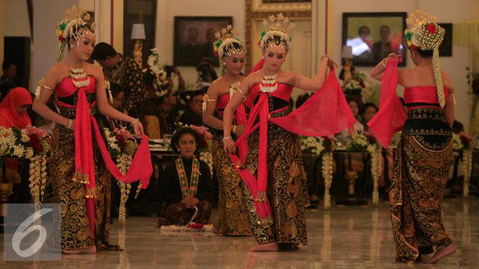 Bernuansa Mistis 5 Tarian Tradisional Indonesia Ini Bisa 
