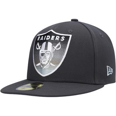 New Era Cream/Black Las Vegas Raiders Chrome Collection 9FIFTY Trucker Snapback Hat