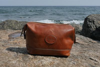 Men's Canvas & Leather Toiletry Bag by Bayfield Bags - Vintage Retro-Look Waxed Canvas Large (12x7x7) Travel Dopp Bag