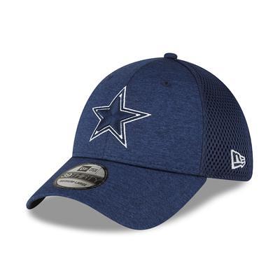 Men's New Era Navy/Gray Dallas Cowboys 2022 Sideline Cuffed Pom Knit Hat