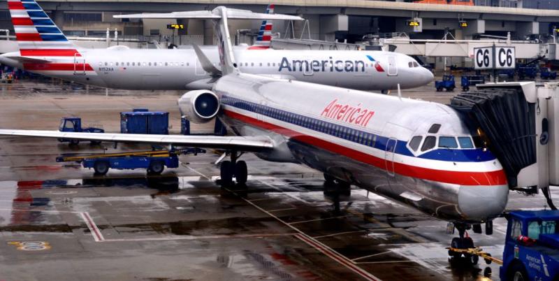 american airlines overhead bin