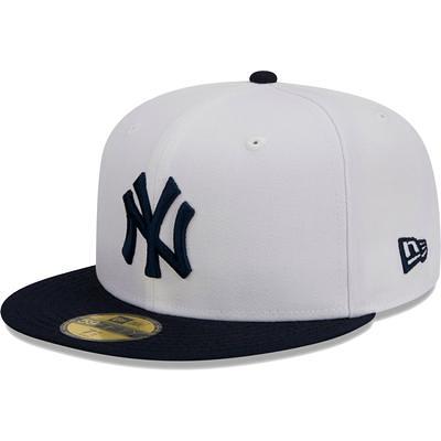 Men's New York Yankees Pro Standard White/Navy Logo Snapback