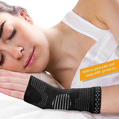 SATINIOR 2 Pairs Compression Wrist Sleeve Compression Wrist Brace Wrist  Supports Wrist Wraps Elastic Wristbands for Men and Women Tennis,  Tendonitis
