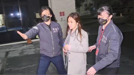 %E9%99%B3%E6%80%A1%E5%90%9B%E8%A9%90%E9%A0%98%E5%8A%A9%E7%90%86%E8%B2%BB384%E8%90%AC%E3%80%81%E6%94%B6%E8%B3%84-%E4%B8%80%E5%AF%A9%E5%88%A4%E5%88%917%E5%B9%B410%E6%9C%88-%E6%B0%91%E9%80%B2%E9%BB%A8%EF%BC%9A%E7%95%B6%E4%BA%8B%E4%BA%BA%E6%87%89%E8%AA%A0%E5%AF%A6%E9%9D%A3%E5%B0%8D-083214840.html