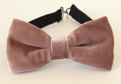 Child-Size Rustic Linen Adjustable Neck Pre-Tied Bow Tie with Clasp Natural