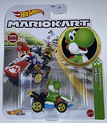 Hot Wheels Mario Kart Circuit Track Set with 1:64 Scale DIE-CAST Kart  Replica Ages 3 and Above : Toys & Games 