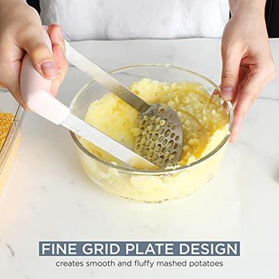 Potato Masher,Stainless Steel Mashed Potatoes Masher with Long Handle for  Beans,Avocado,Fruit,Vegetables.One Piece Construction Heavy Duty Masher