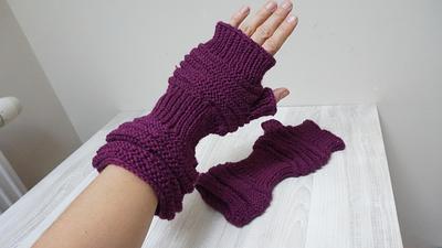Purple Knit Wrist Arm Warmers Cuff Bracelets Fingerless Mittens