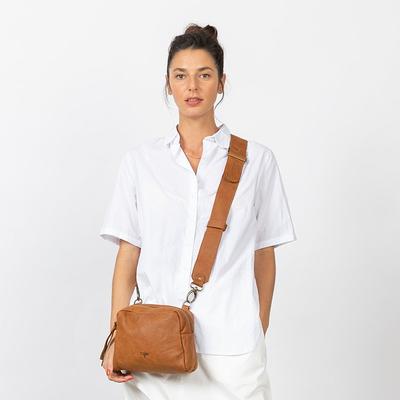 Small Handmade Beige Leather Purse - The Perfect Bag for Your Next