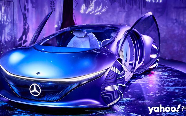 Mercedes-Benz VISION AVTR化身降世！以概念揭示人機生態的未來？