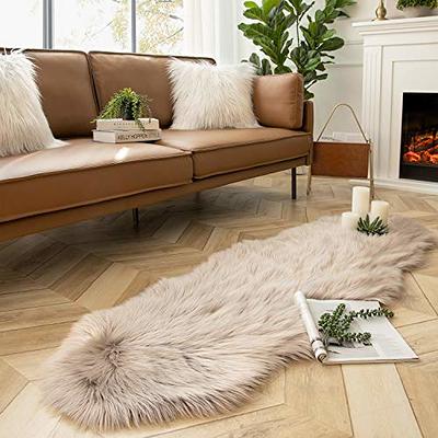 Soft Fluffy Faux Fur Rug - Washable Shaggy Fur Rugs, Small Round Carpets  for Living Room, Bedroom Floor Cushion Mats