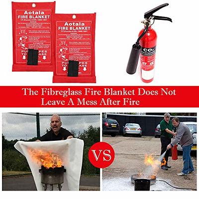 Fire Blanket Extinguisher Different Size for Optional Fiberglass Emergency  Survival Fire Blanket for Kitchen / Car / Grill / BBQ - AliExpress