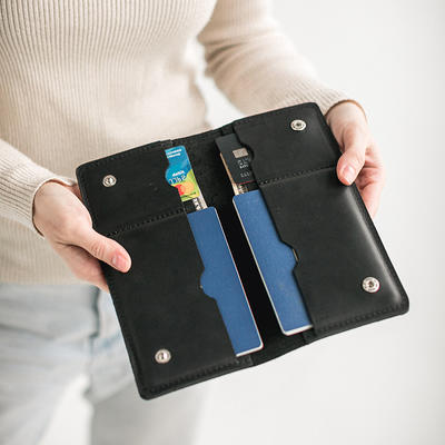 Personalized Leather Family 4 Passport Holder / Family Passport Organizer / Passport Travel Wallet Cover PA001