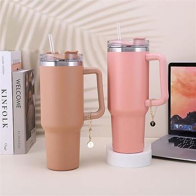 Ekarley Water Bottle Handle Letter Pendant,Personalized Initial Plated  Chain Compatible with Simple Modern/Tumbler/Yeti Cup,Travel Cups Decoration  For Women Gift (T) : : Home & Kitchen