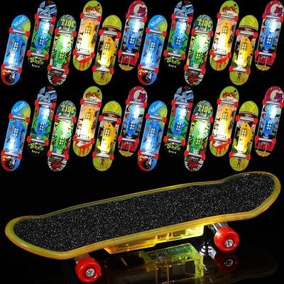 3pcs Children's Lighting Finger Skateboard Toys LED Fingertips Movement  Finger Toy Party Favors For Teens Adults