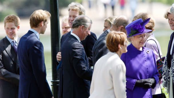 PHOTO: Queen Elizabeth II, Diana's Brother Charles Earl Spencer, Prince Charles, Prince William And Prince Harry At The Opening Of The Fountain Built In Memory Of Diana, Princess Of Wales, In London's Hyde Park, July 06, 2004. (Tim Graham/Getty Images)