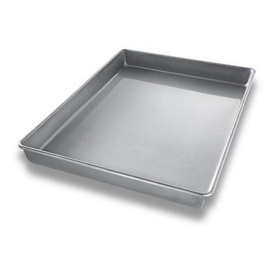 Chicago Metallic 44305 Muffin Pan, 6-On, Glazed