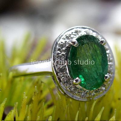 Natural raw emerald ring with 925 sterling silver adjustable ring perfect for ring size 6 to 8 uniquelan jewelry protection May birthstone solitaire ring 