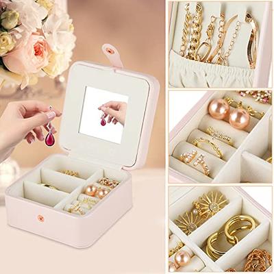 DQUTAR Travel Jewelry Box with Mirror, PU Leather Mini Jewelry Travel Case  for Women Girls, Small Portable Jewelry Organizer for Rings Earrings  Necklaces Bracelets - Yahoo Shopping