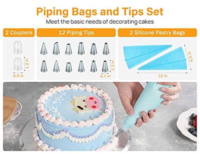 Cake Decorating Tips: How to Use an Icing Spatula