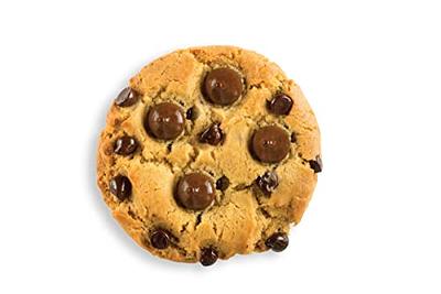  Classic Cookie Soft Baked Chocolate Chip Cookies made with  Hershey's® Mini Kisses, 2 Boxes, 16 Individually Wrapped Cookies : Grocery  & Gourmet Food