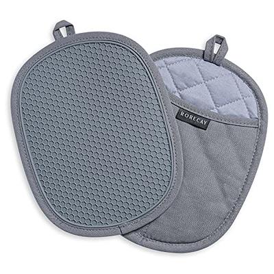 Cuisinart Chambray Pot Holders with Soft Insulated Pockets, 2pk - Heat  Resistant Hot Pads, Trivets Protect Hands and Surfaces from Hot Kitchenware  