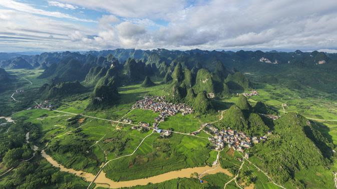 FOTO Pemandangan  Indah  Pedesaan di China 