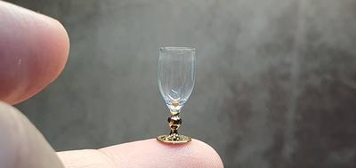 Ipetboom Dollhouse Wine Glasses, 10pcs Mini Shot Glass Tiny Wine Glass  Dollhouse Miniatures Glasses Toys Goblets Cups Model Feature - Yahoo  Shopping