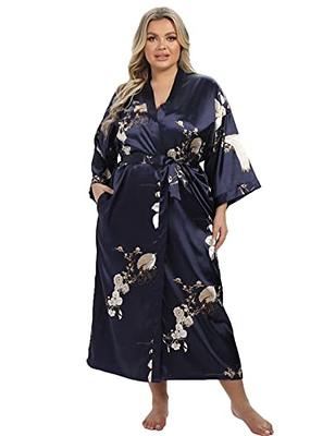dh Chinese shops CHINATOWN SINGAPORE Silk dressing gowns shop display ladies  clothes dresses gown store Stock Photo - Alamy