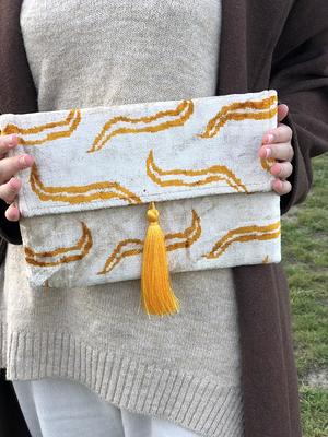 Kenya Crossbody Purse — The Golden Antler Boutique