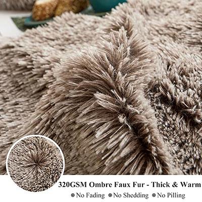 XeGe Soft Plush Body Pillow Cover, 20x54 Big Fluffy Body Pillowcase, Boho  Faux Fur Fuzzy Long Decorative Pillow Sham for Bedroom Sofa Couch, Solid