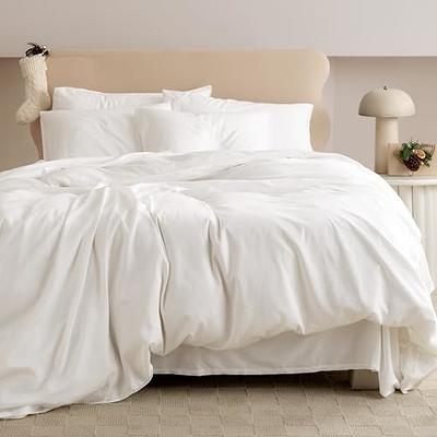 Capri White Rain Duvet Cover with Straw Pillows – Latest Bedding